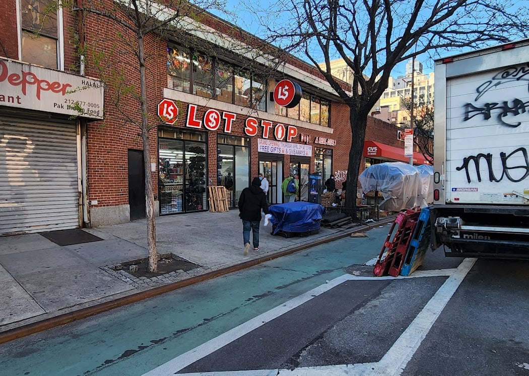 Lot Stop Department 2