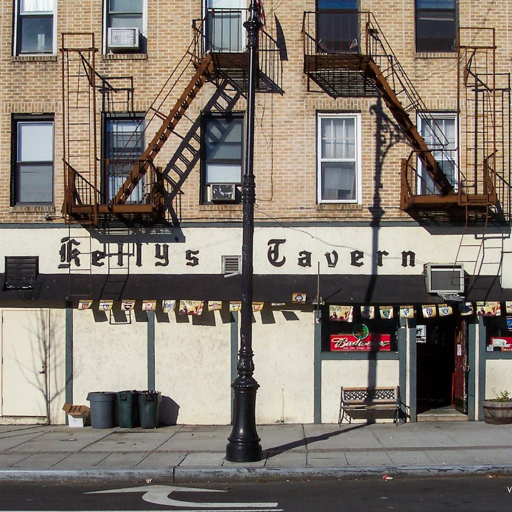 Kelly's Tavern 2