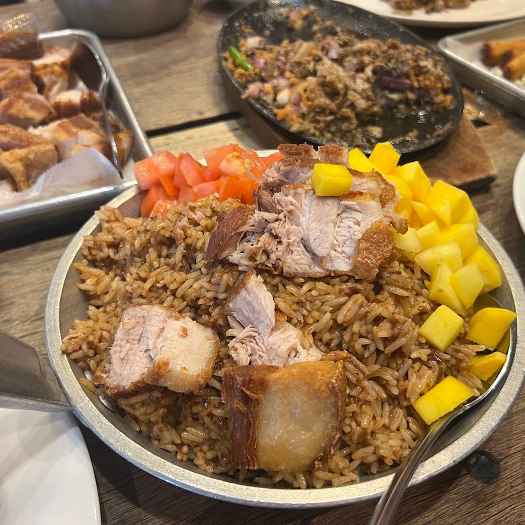Isla Restaurant 3