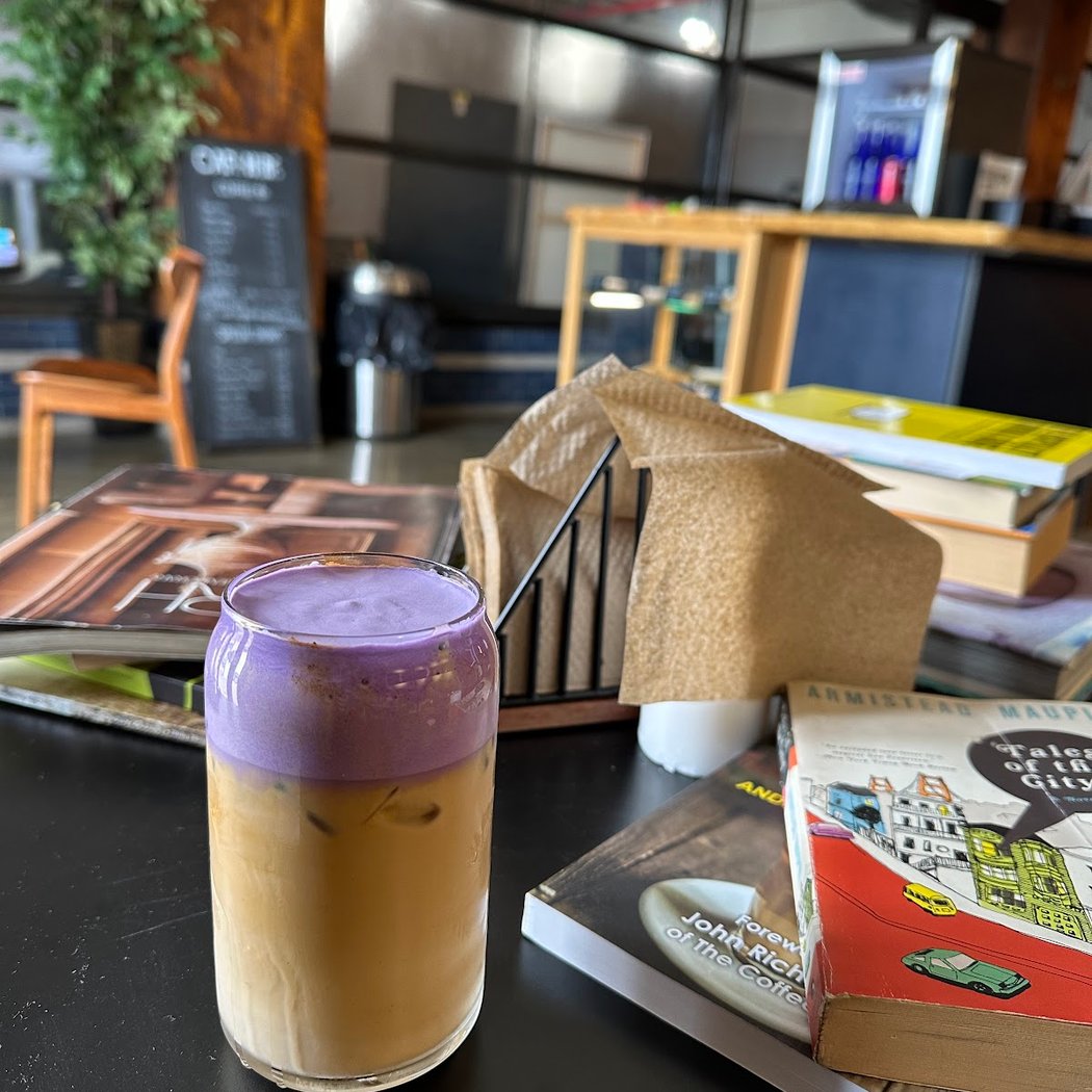 Cafe Here 1