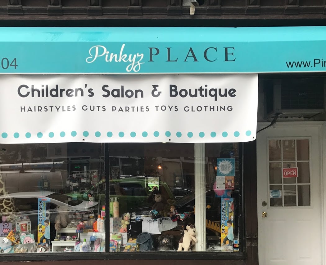 Pinkyz Place - Children's Hair Salon & Boutique 3