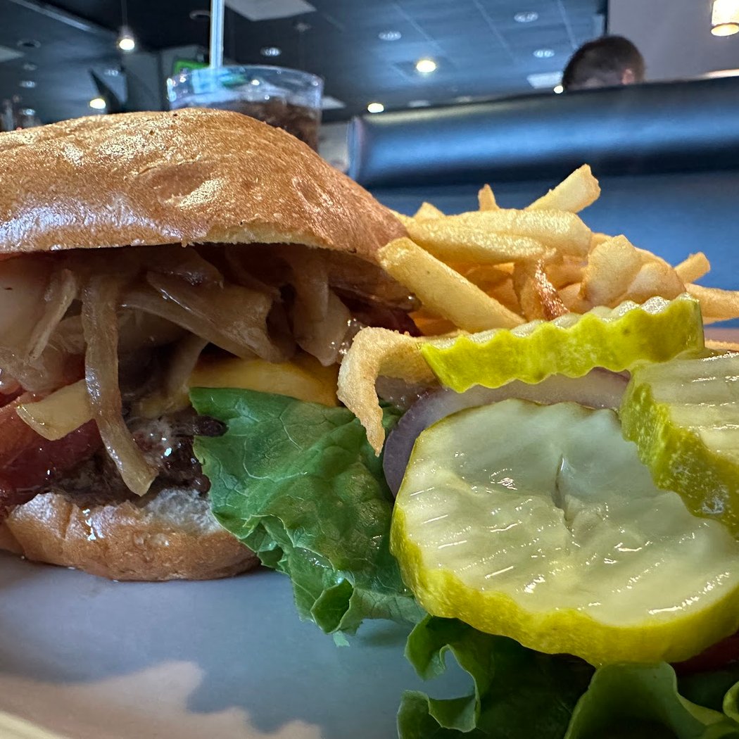 Carmen's Burger Bar 3