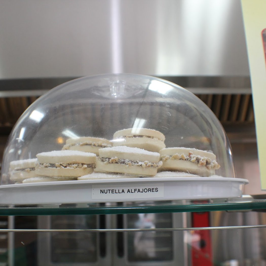 Rosi's Alfajores 3
