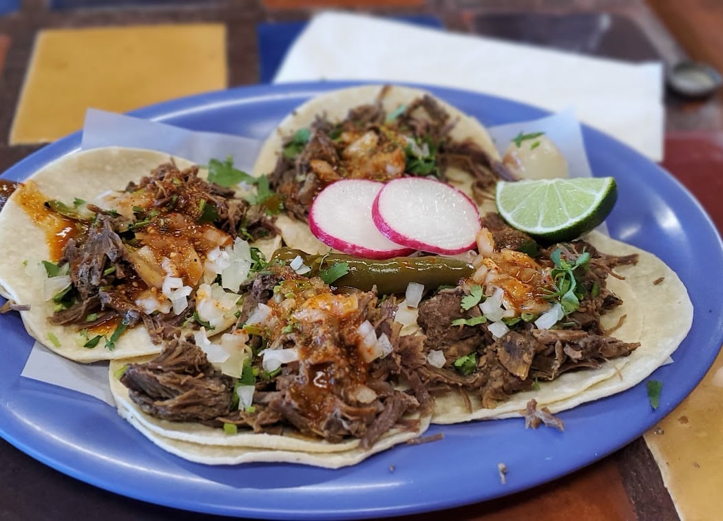 El Mexicano Deli y Taqueria 3