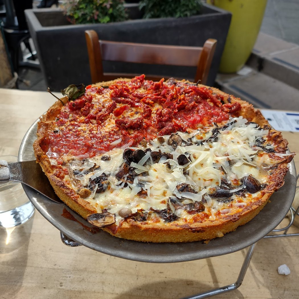 Blue Line Pizza 3