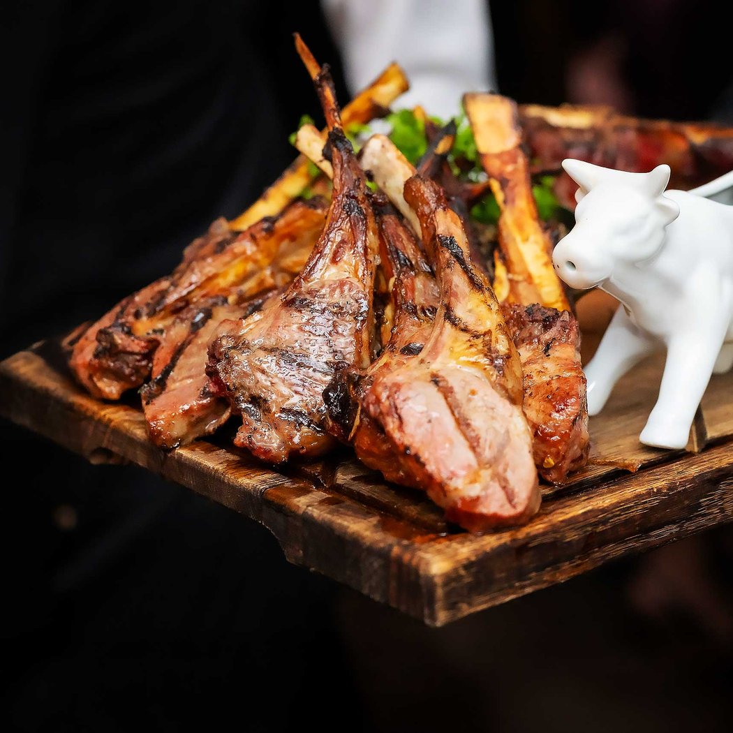 Chef-Crafted Dining Experience 1