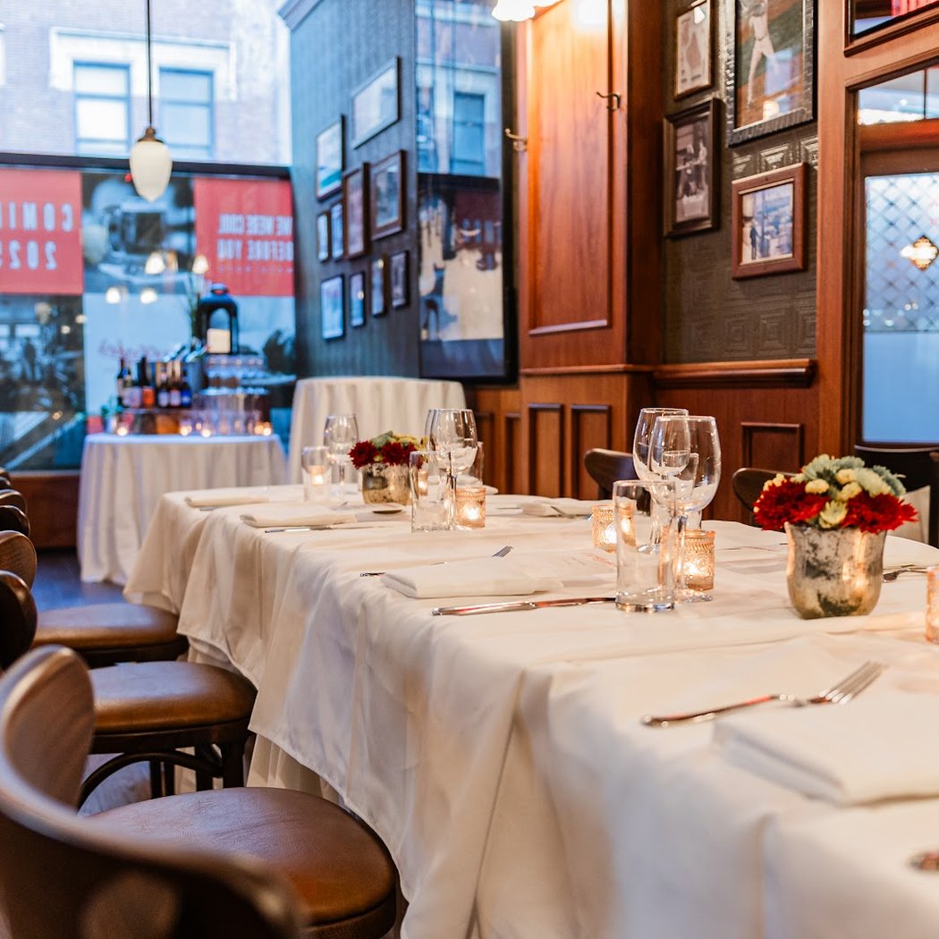 P.J. Clarke’s Oyster Bar & Grille 3