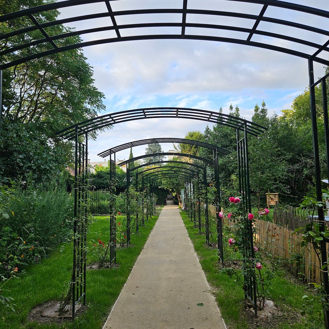 Inauguration of the gardens of Villa Michot 1