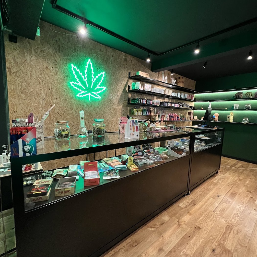 Nature shop 1