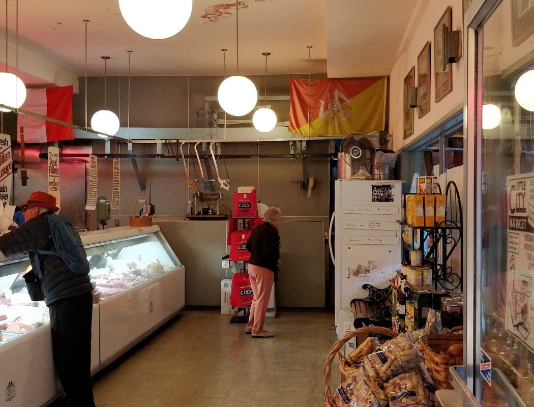 Little City Market 3
