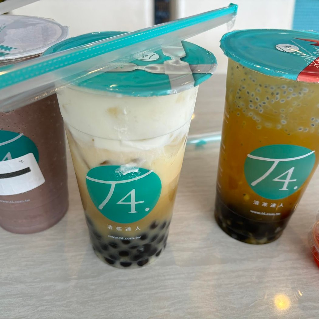 T4 3