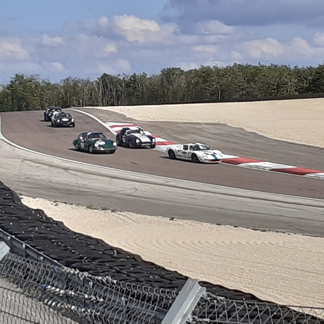 Stage de Pilotage Aston Martin 3