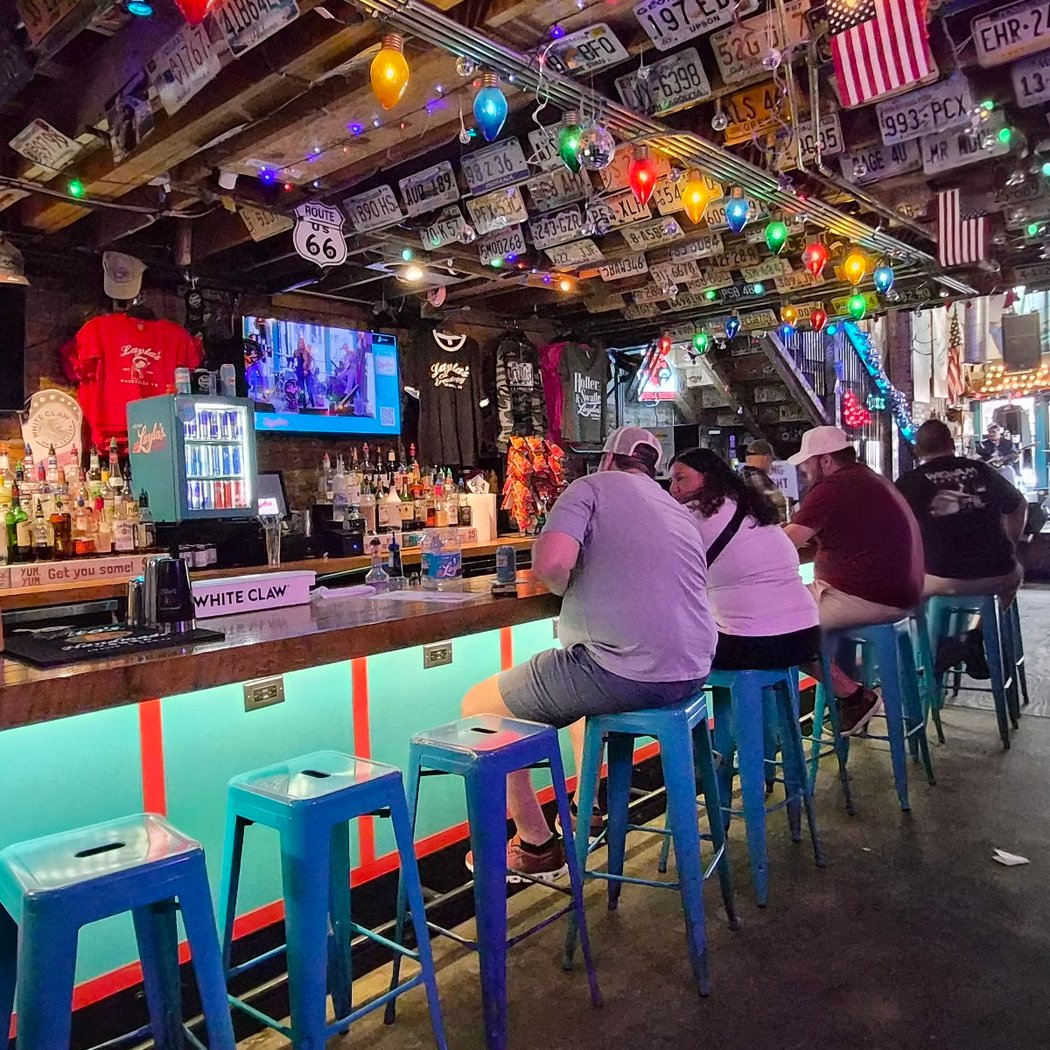 Layla's Honky Tonk 2