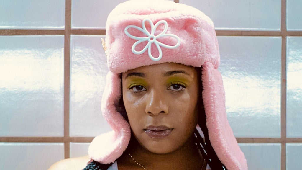 Simone Ruth 1