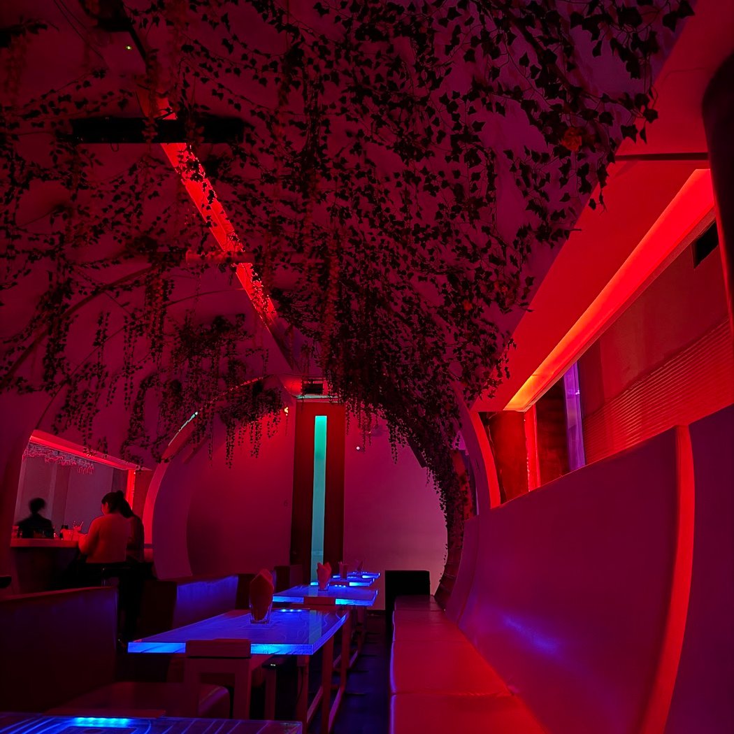 Maru Karaoke Lounge 4