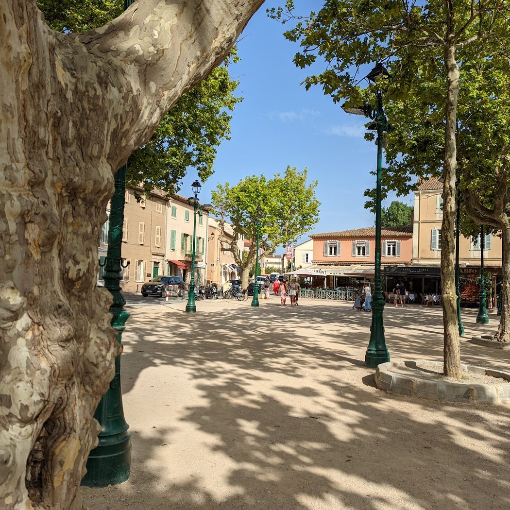 Place des Lices 4