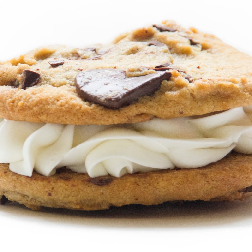 Insomnia Cookies 1
