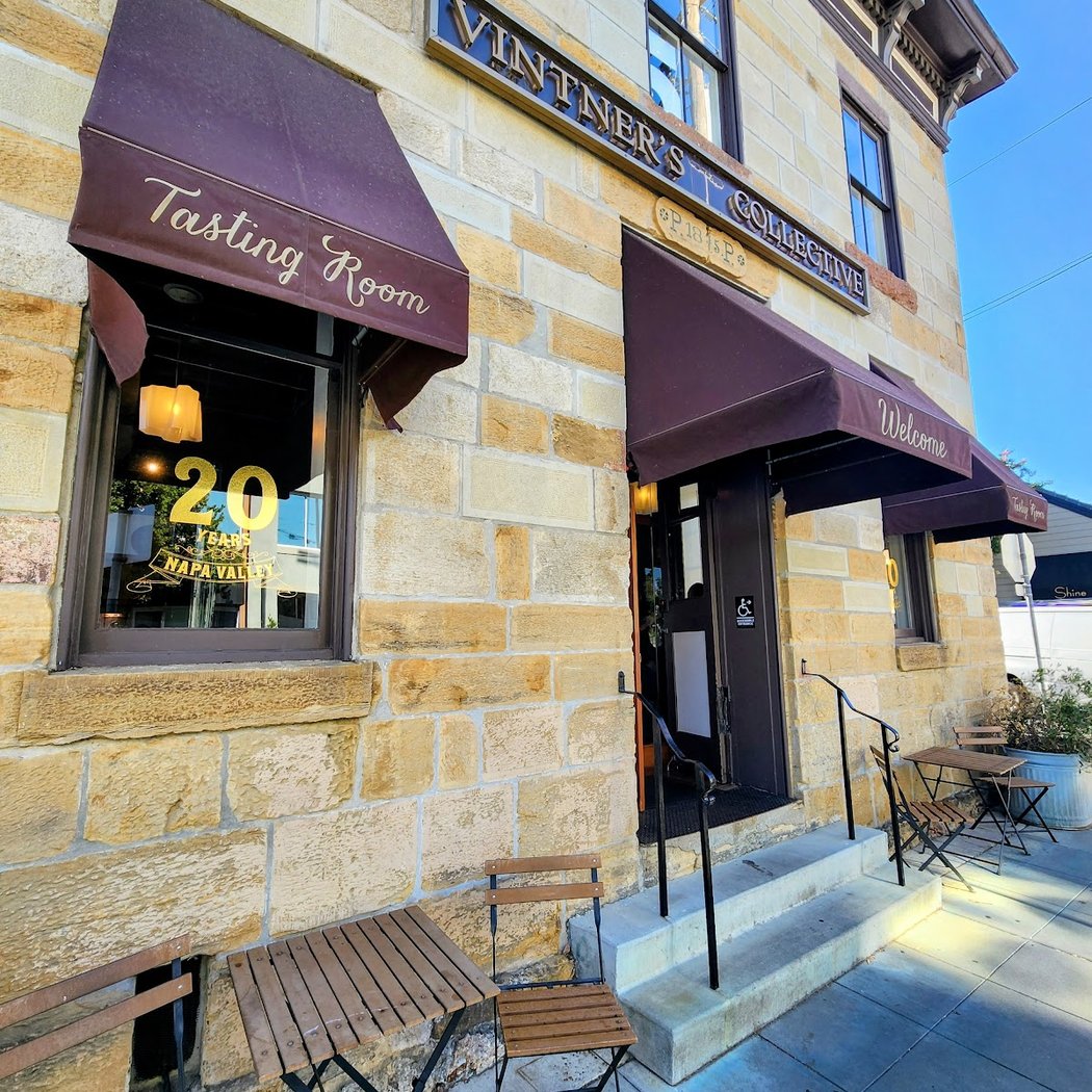 December 6th Spectacular All-Vintner Tasting 3