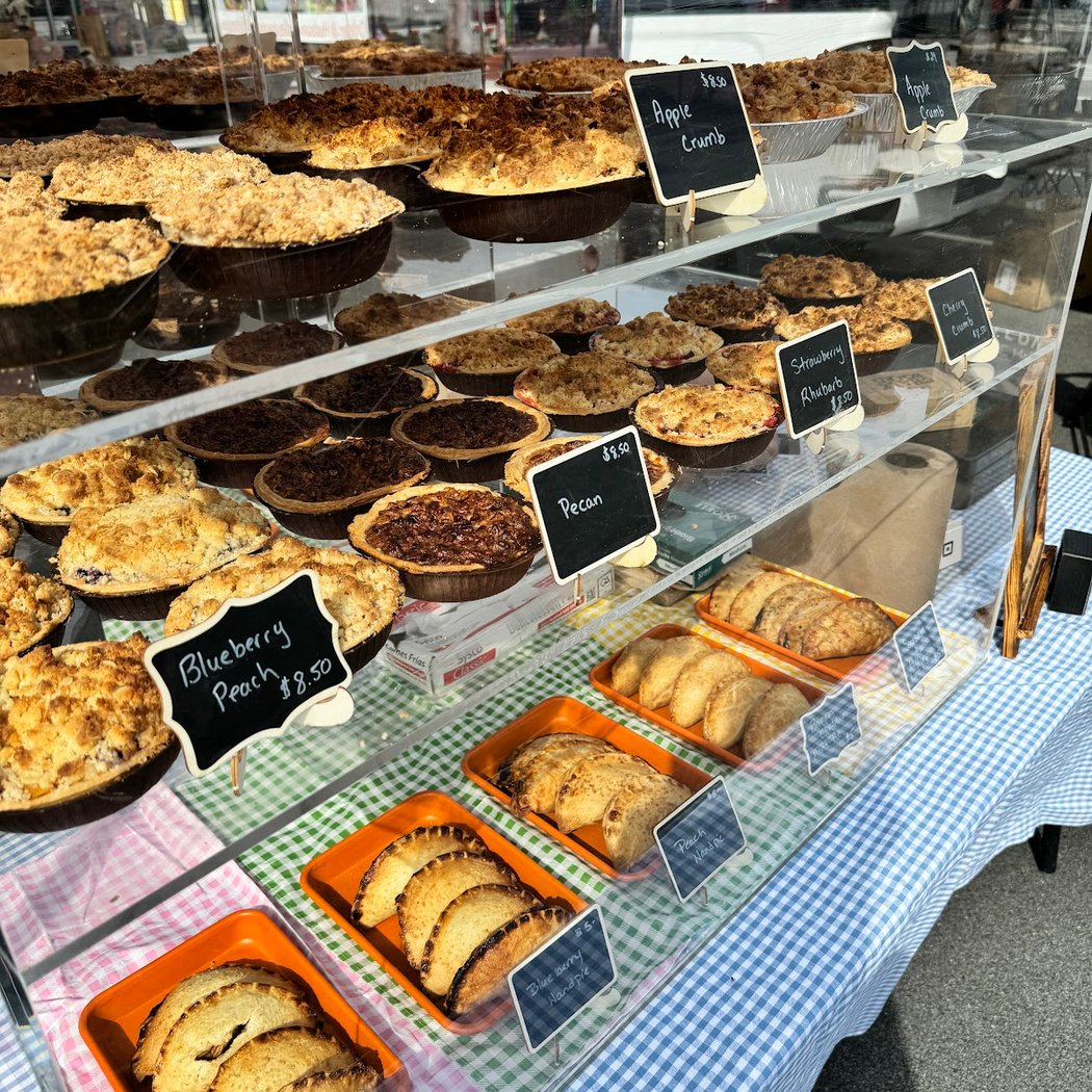 Eastdale Village Farmer’s Market 2