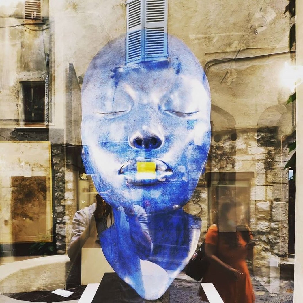 Exposition sur les artistes qui ont marqué l'histoire de la galerie 3