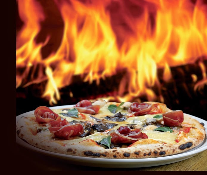 Le four à pizza 2