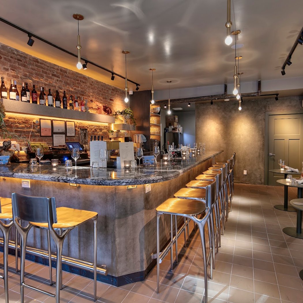Relaxed Wine Tastings for Any Occasion 2