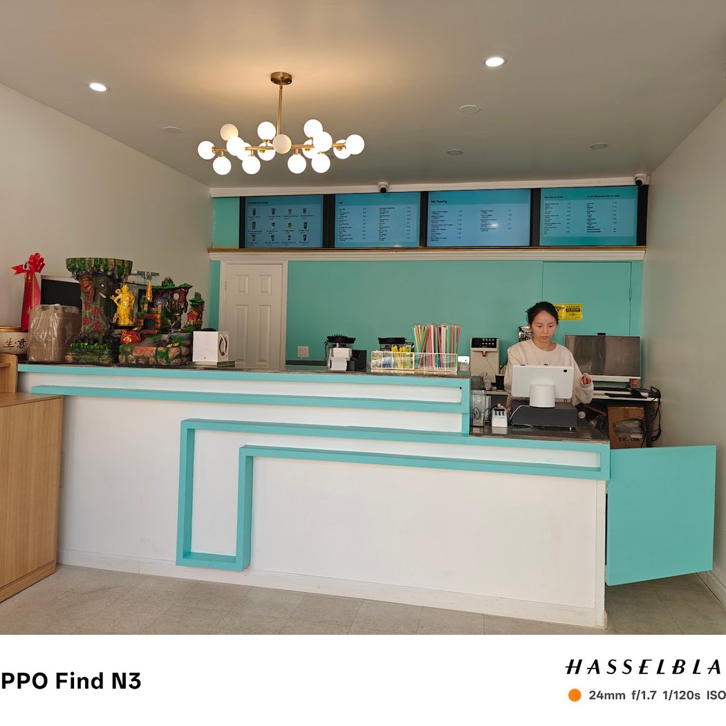 AA bubble tea cafe 2