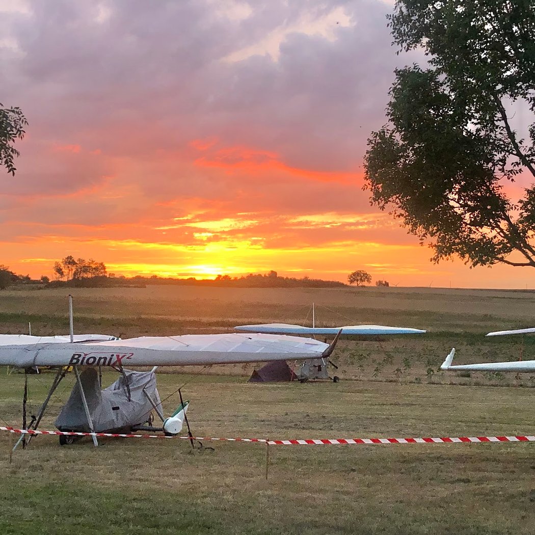 Base Ulm-Azur Et Air Modèle 2