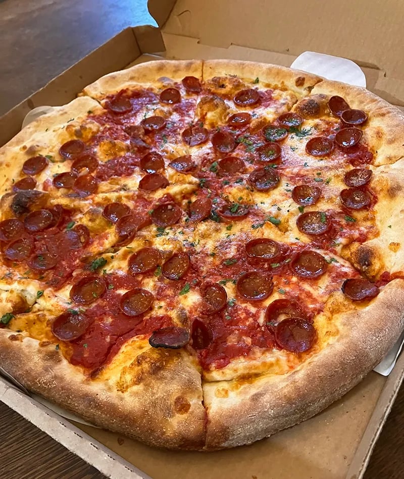 Raymond’s Pizzeria 2