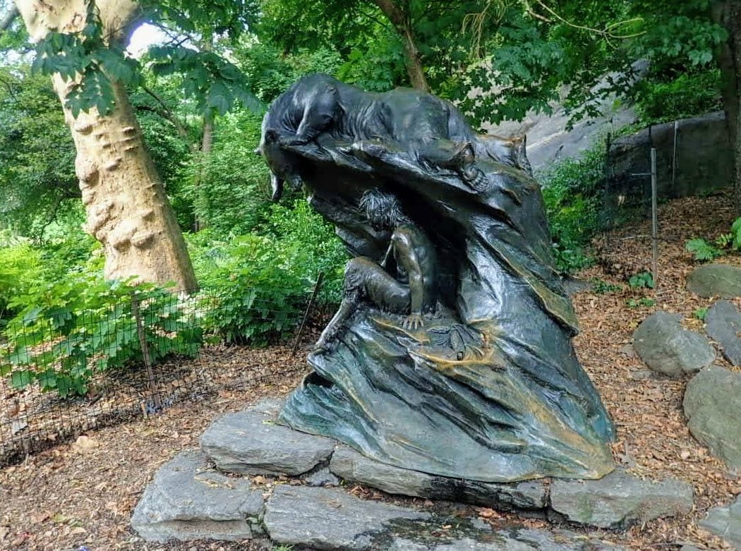 Seligman Fountain - "Bear and Faun" 1