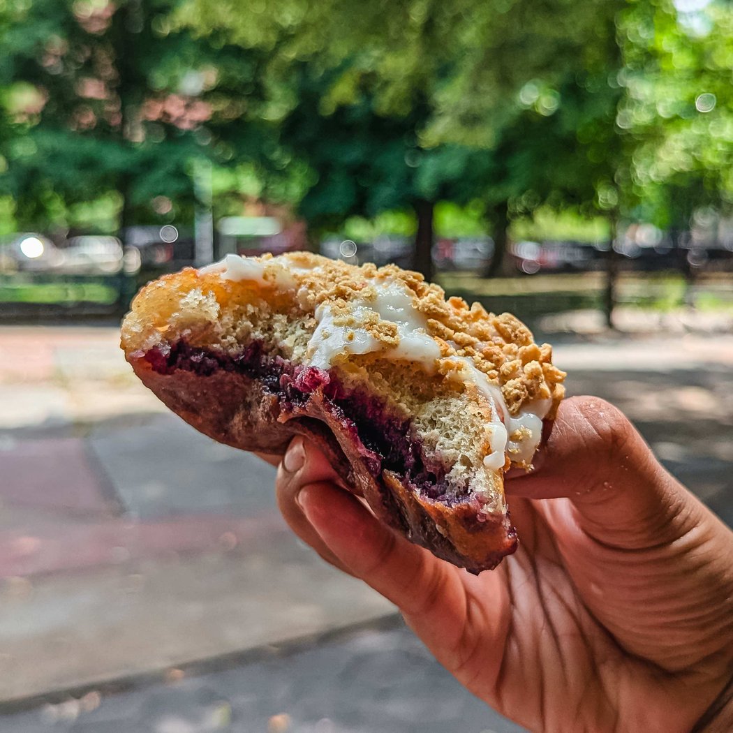 Gigi's Doughnuts 4