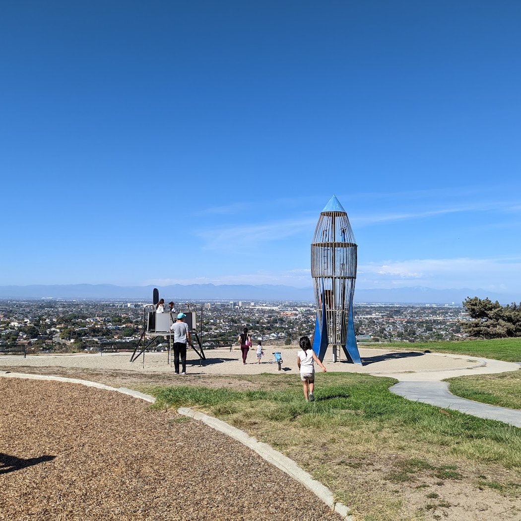Los Arboles "Rocketship" Park 2
