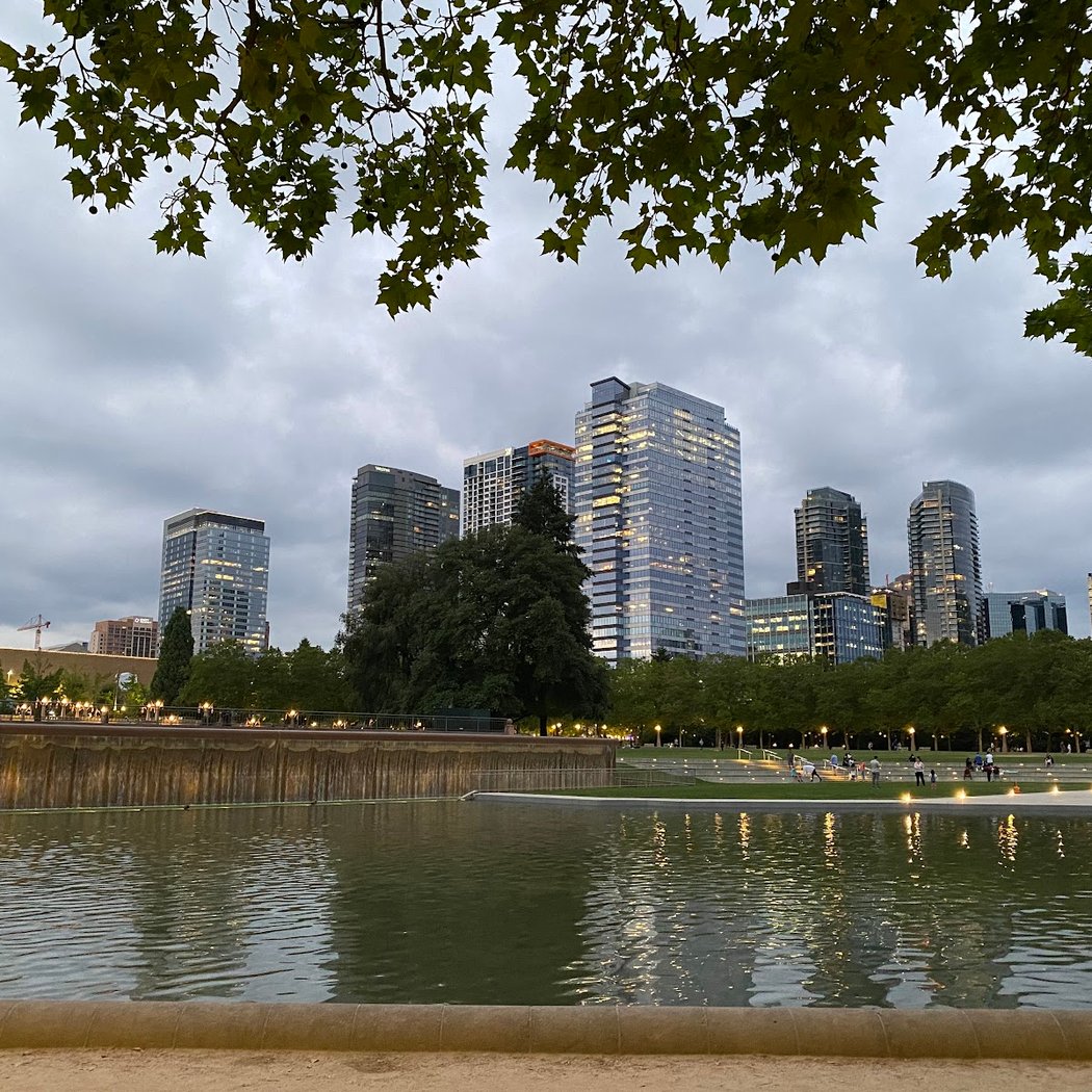 Bellevue Park 1