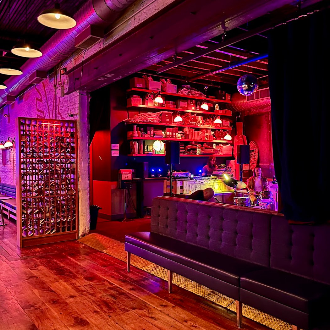 VINYL NIGHTS: MISBEHAVIOUR, RAW Q, DJ TWIN-T 1