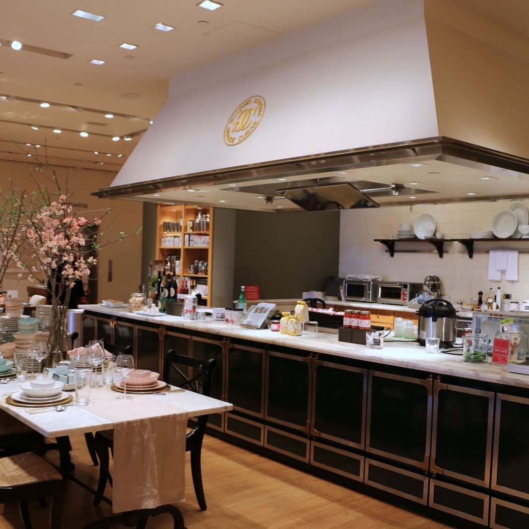 Williams-Sonoma 1
