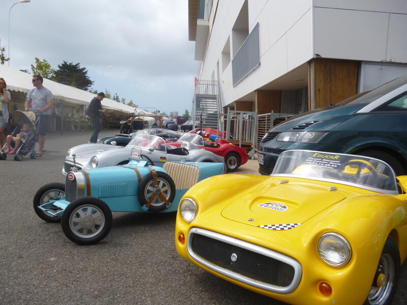 Bourse internationale de jouets anciens 2