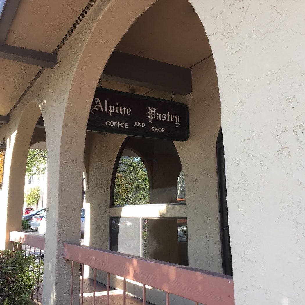Alpine Pastry & Cakes 2