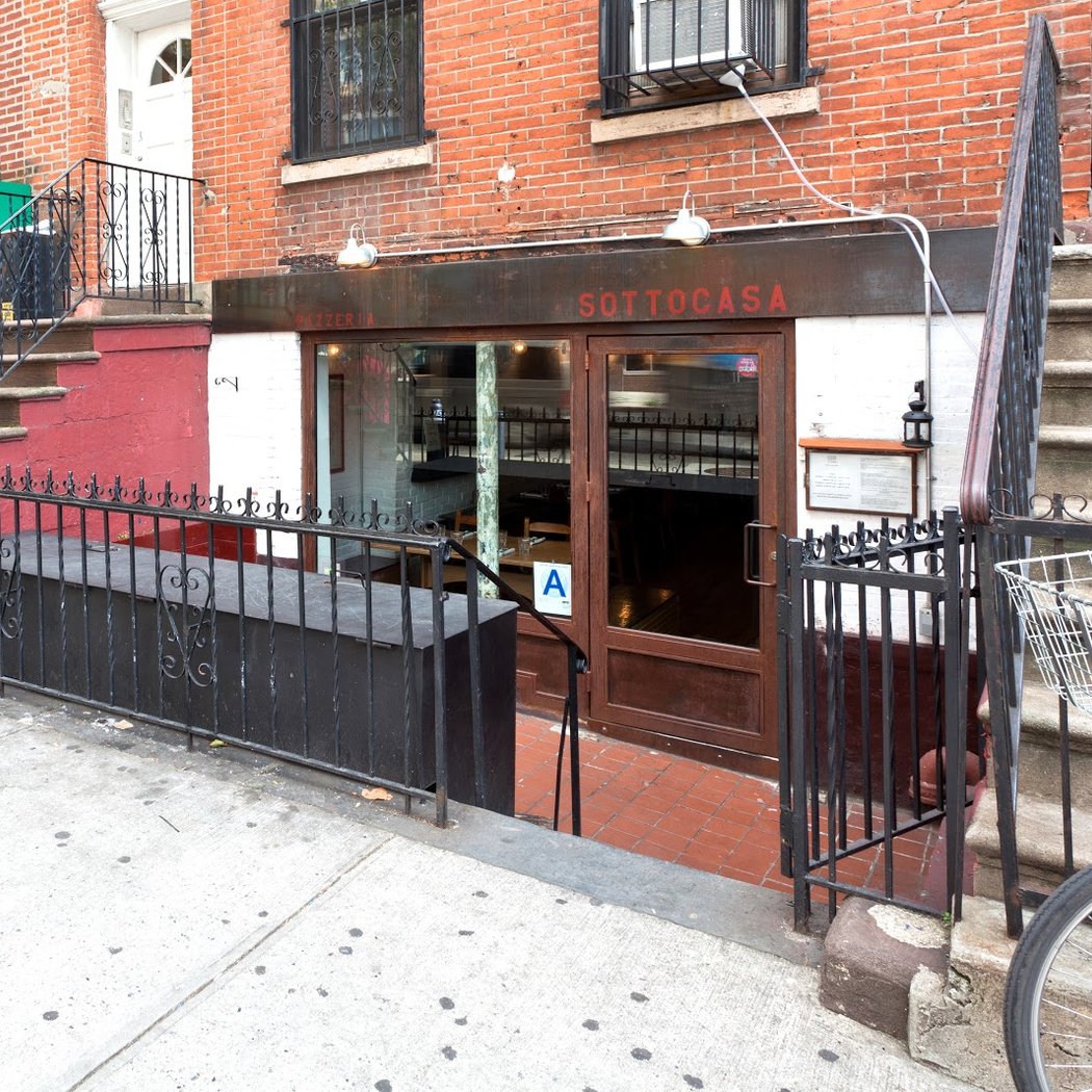 Pizza Walking Tour of Downtown Brooklyn 2