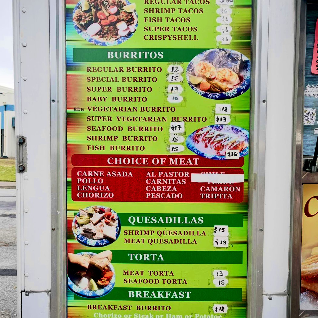 Tacos La Barca Food Truck 3