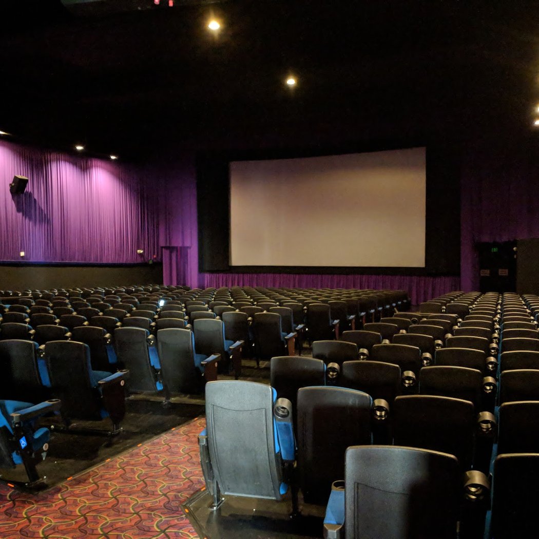 CinéArts at Palo Alto Square 1