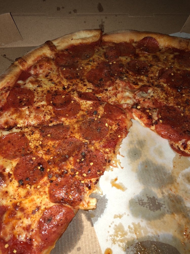 La Traviata Pizzeria 3