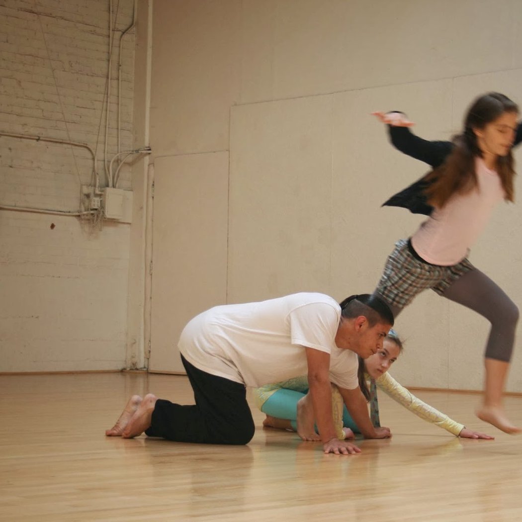 Free Pop-Up Family Dance 2