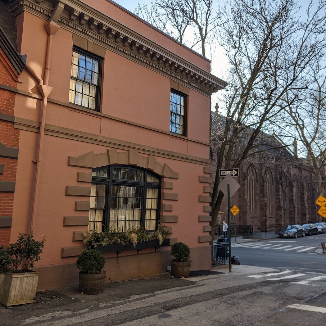 Grace Court Alley 2