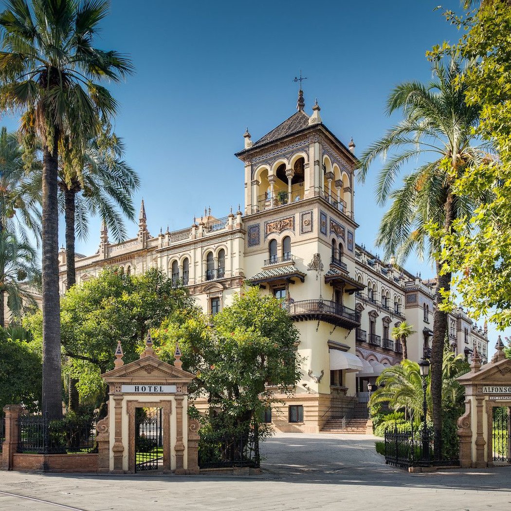 Hotel Alfonso XIII, a Luxury Collection Hotel, Seville 2