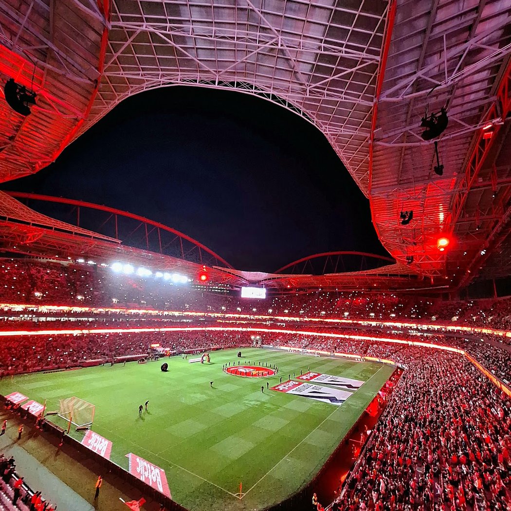 Concert au mythique Estadio da Luz 1