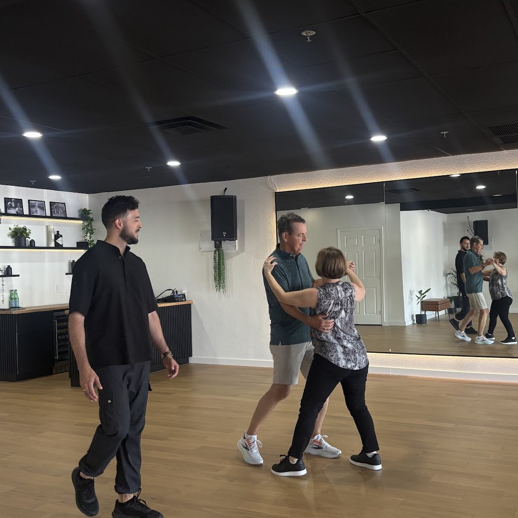 Salsa on 1 Program: Level 1 Class 2
