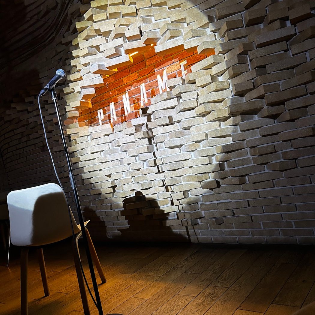 Le Paname Art Café 1