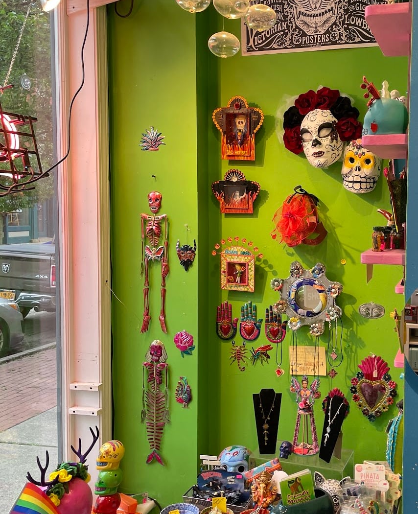 Play Toys & Gifts 1