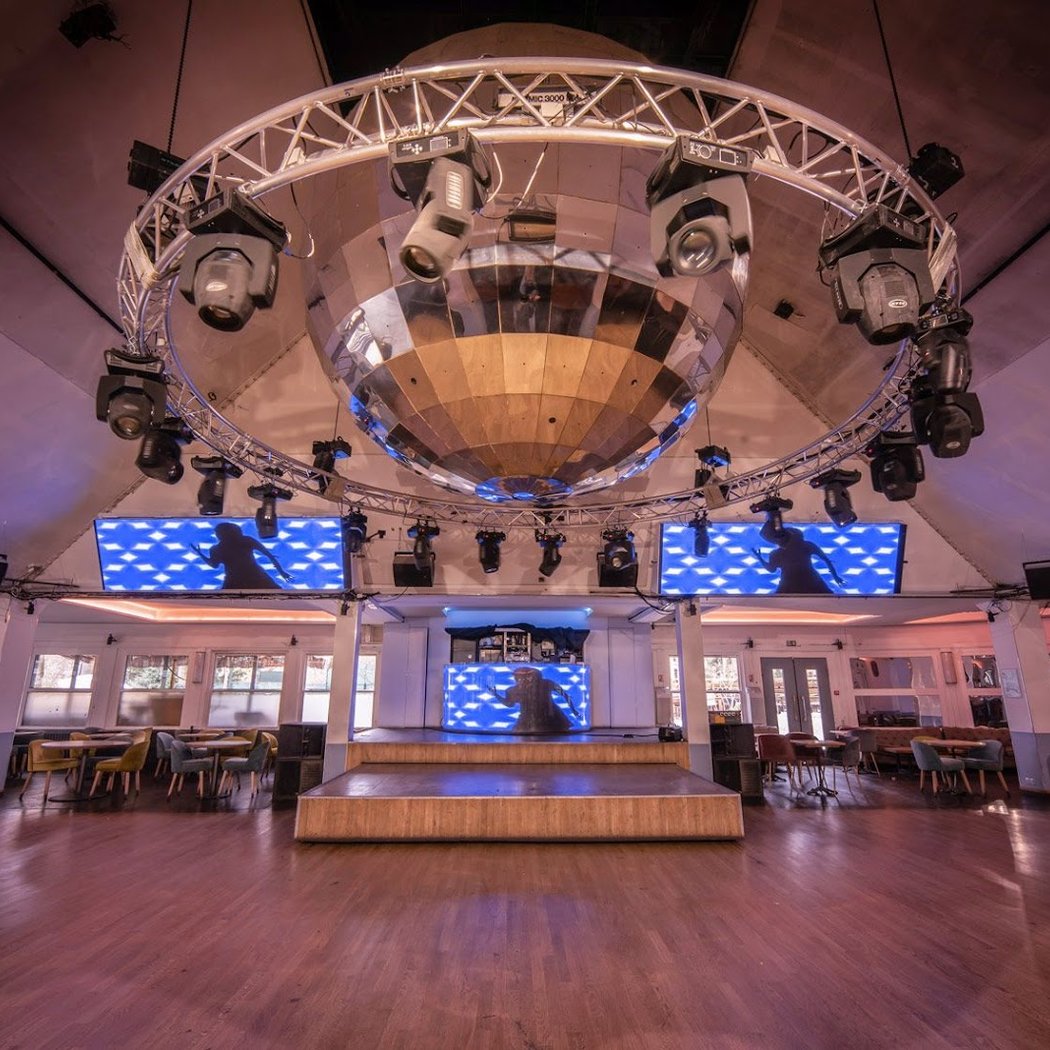 Une Salle A Paris (location salle paris, privatisation salle paris) 3