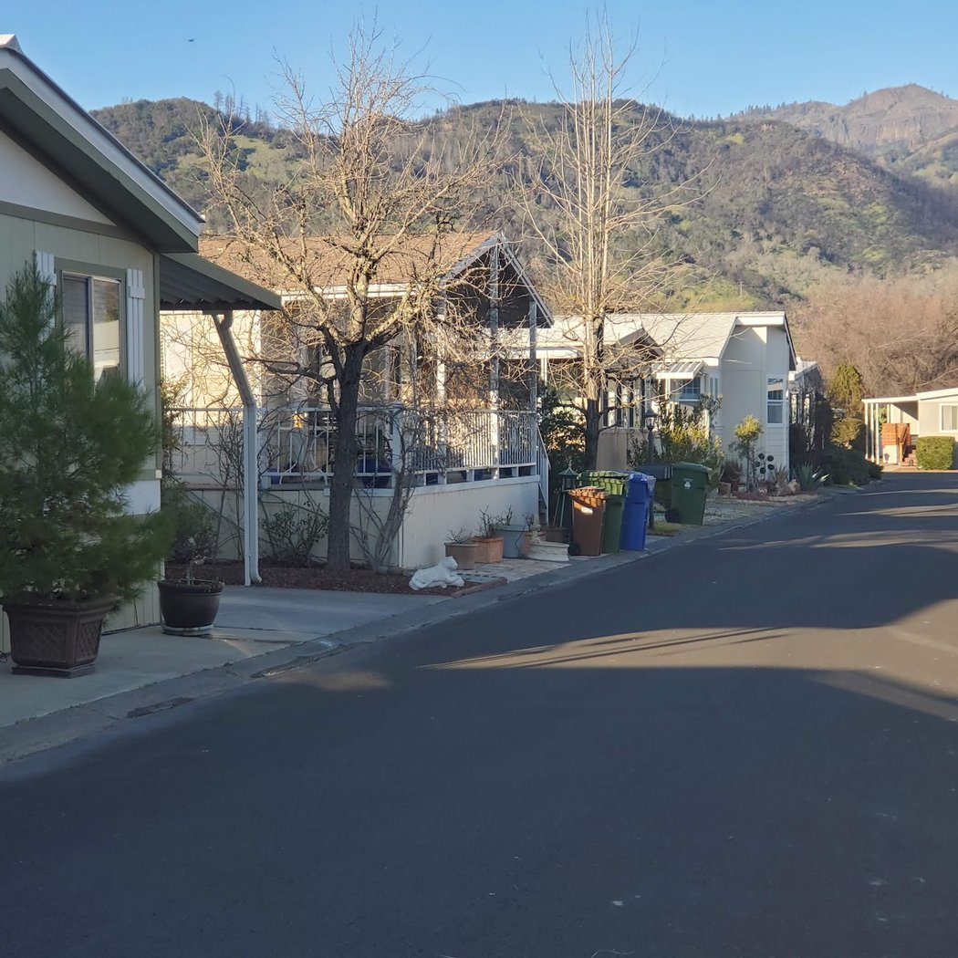 Calistoga Springs 3